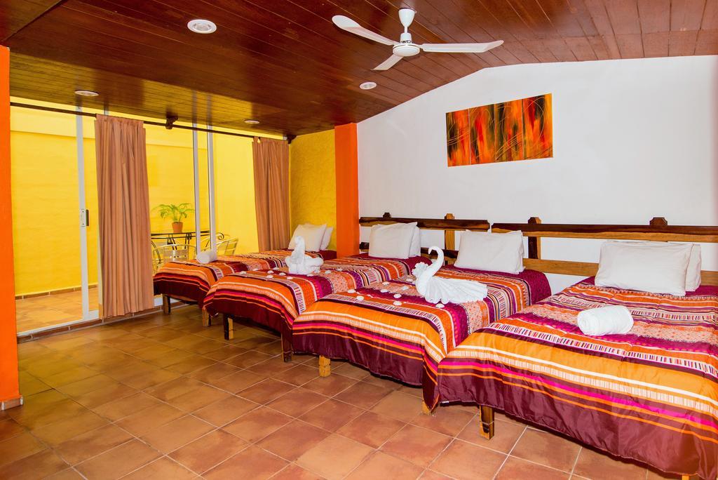 Hotel El Hormiguero Playa del Carmen Ngoại thất bức ảnh