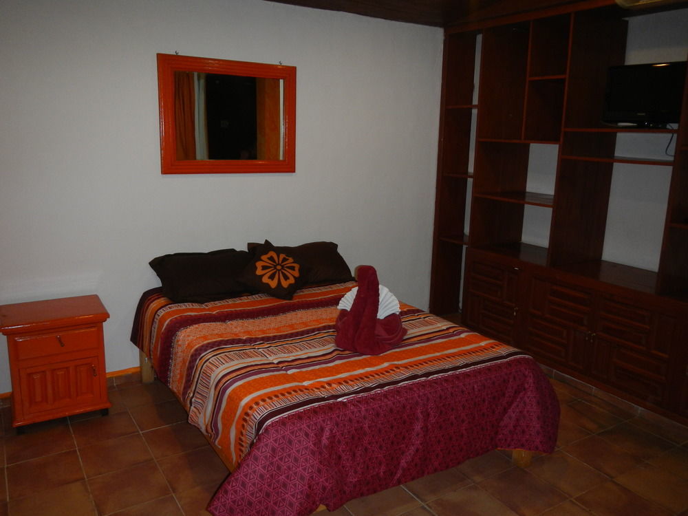 Hotel El Hormiguero Playa del Carmen Ngoại thất bức ảnh