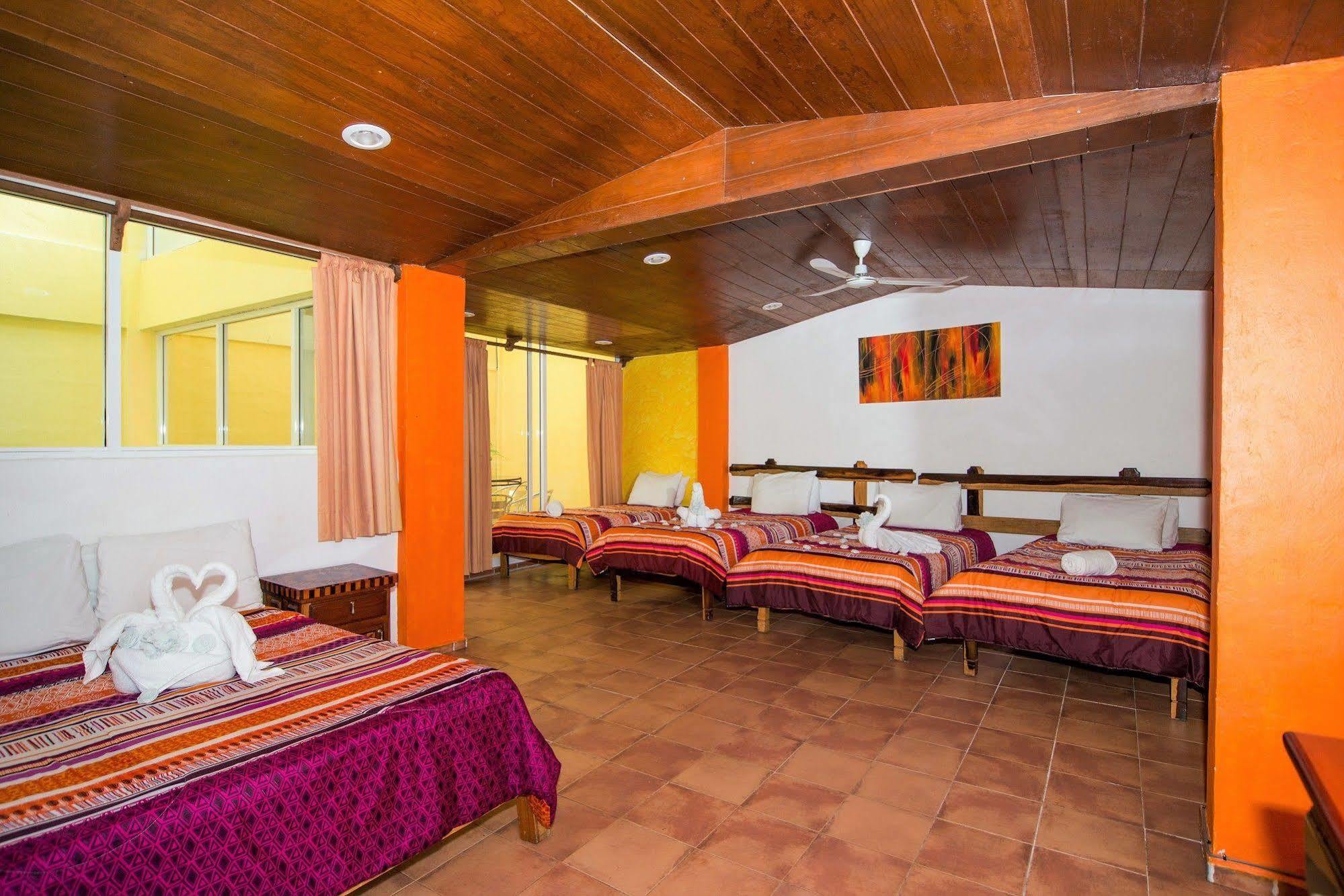 Hotel El Hormiguero Playa del Carmen Ngoại thất bức ảnh