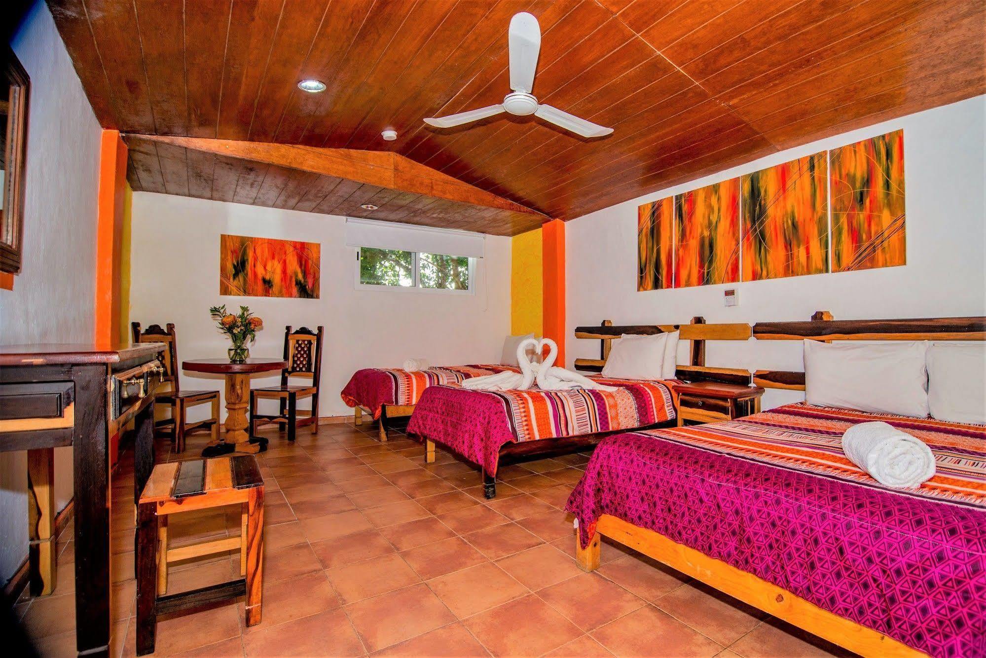 Hotel El Hormiguero Playa del Carmen Ngoại thất bức ảnh