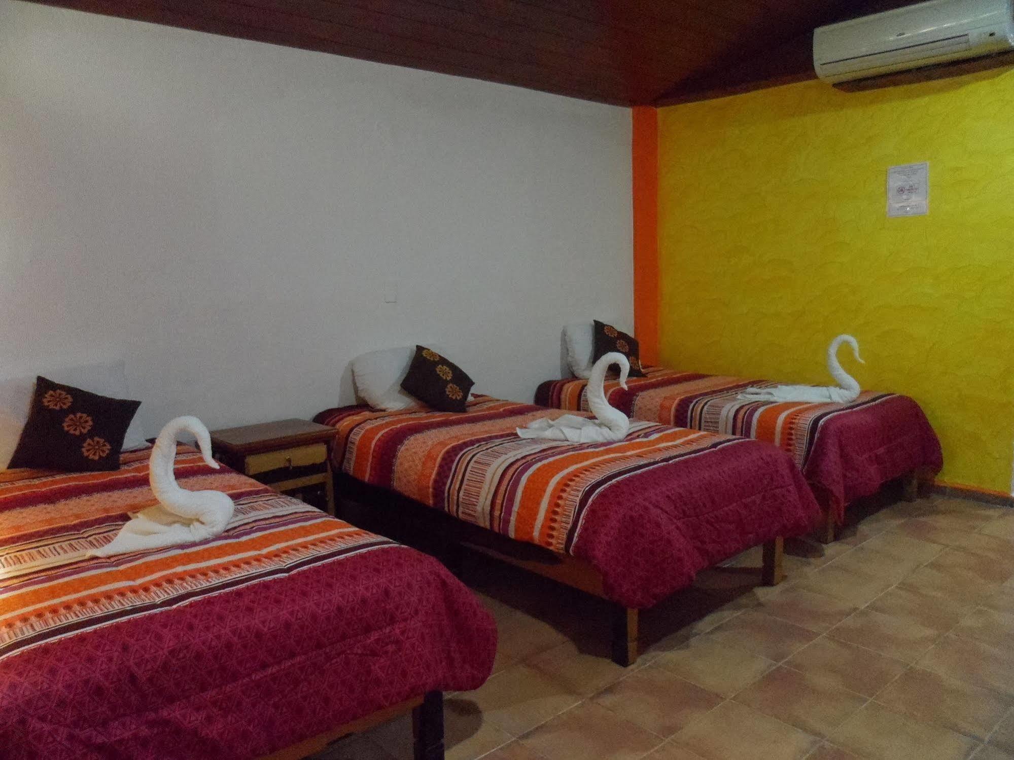 Hotel El Hormiguero Playa del Carmen Ngoại thất bức ảnh